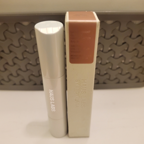 Haus Labs By Lady Gaga BIO-RADIANT GLASSY HIGHLIGHTER BALM Glassy Pink Opal. - Picture 4 of 5